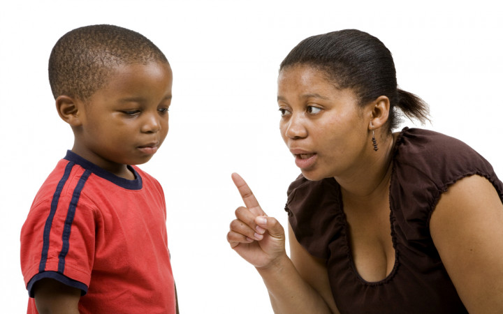 3 Ways to Handle a Tattletale Child - wikiHow Mom