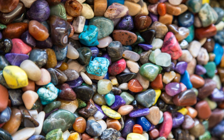 Rock Colors: What Determines the Color of a Rock? - Color Meanings