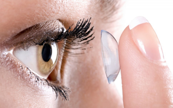 Contact lenses that work while you sleep