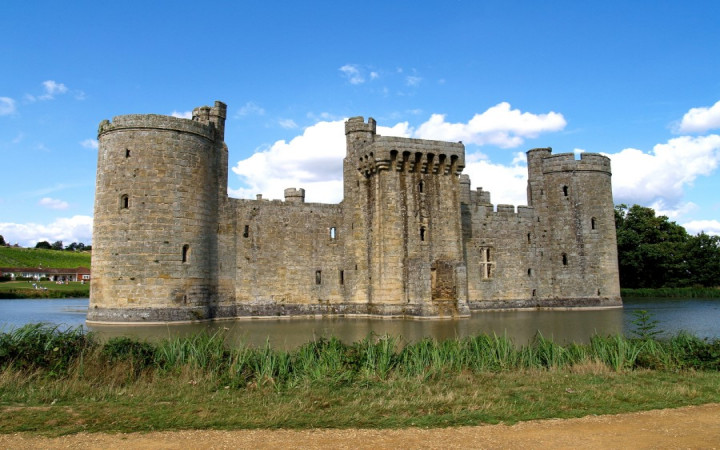 medieval castle drawings with moat