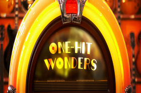 100 ONE HIT WONDERS - 100 One Hit Wonders -  Music