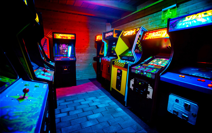 Video game hot sale arcade