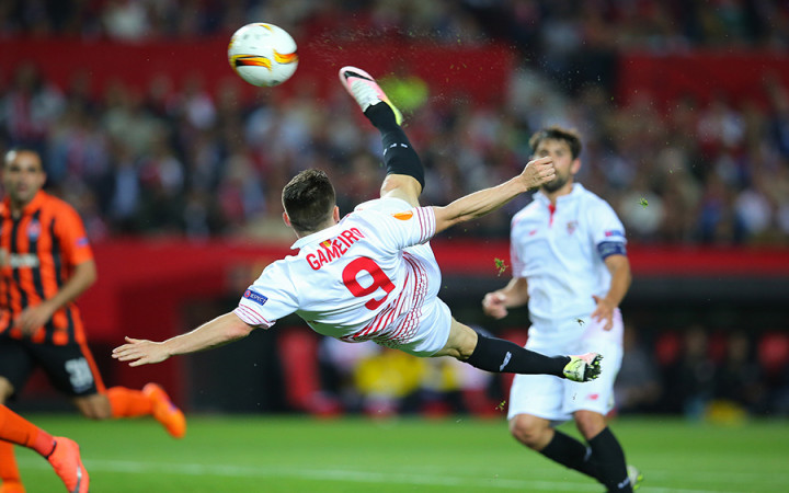 Bicycle soccer clearance